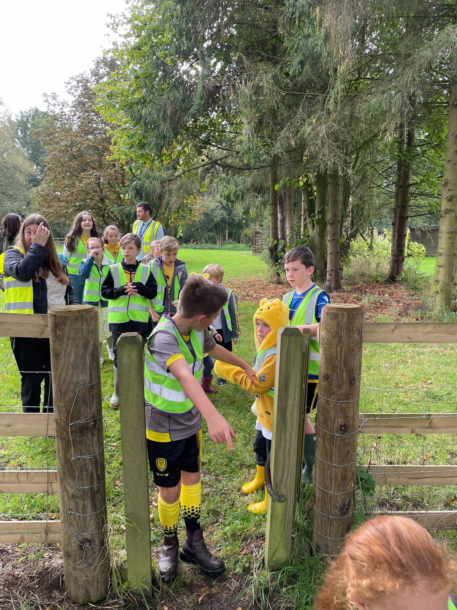 244802135_119189347171421_433777017300582392_n