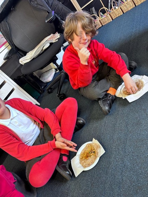 393693814_356113623602614_3171156152783366322_n